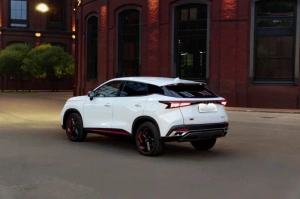 Omoda С5