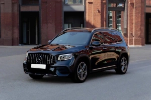 Mercedes GLB