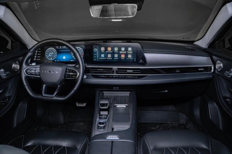 Chery Arrizo 8