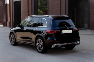 Mercedes GLB